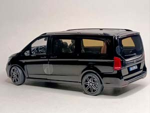 MERCEDES V-CLASS AMG LINE 2018 (W447) NOREV 1:18 — фото 4