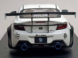 TOYOTA GR86 LBWK BODYKIT 1:18 SOLIDO — фото 5