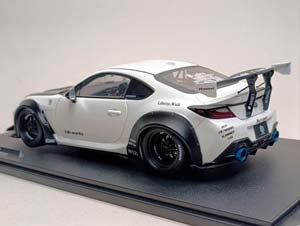 TOYOTA GR86 LBWK BODYKIT 1:18 SOLIDO — фото 9