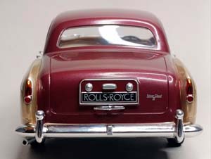 ROLLS-ROYCE SILVER CLOUD III FLYING SPUR 1:18 — фото 3