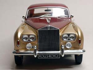 ROLLS-ROYCE SILVER CLOUD III FLYING SPUR 1:18 — фото 6