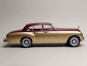 ROLLS-ROYCE SILVER CLOUD III FLYING SPUR 1:18 — фото 8