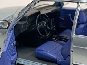 BMW 323I 1979 (E21) SOLIDO 1:18 — фото 3