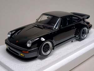 PORSCHE 911 (930) TURBO WANGAN 