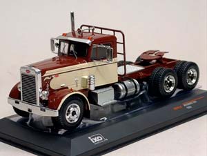 PETERBILT 281 -1955 IXO 1:43