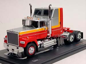 MACK SUPERLINER MAGNUM -1985 IXO 1:43