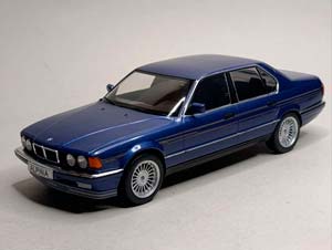 BMW ALPINA B11 3.5 (E32) BLUE 1:18 MCG