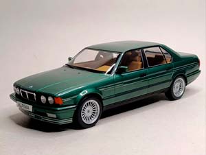 BMW ALPINA B11 3.5 (E32) GREEN 1:18 MCG