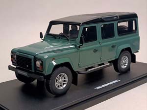 LAND ROVER DEFENDER 3 -2016 GT SPIRIT 1:18