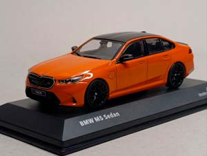 BMW M5 SEDAN -2025 (G90) SOLIDO 1:43