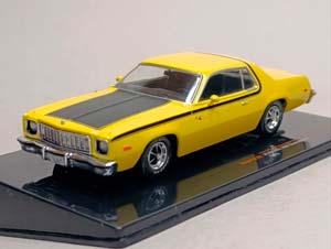 PLYMOUTH ROAD RUNNER -1975 IXO 1:43