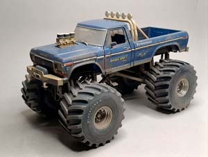 FORD F-250 MONSTER TRUCK BIGFOOT #1 -1974 1:18