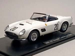 FERRARI 250 GT SPIDER CALIFORNIA -1960 1:18