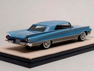 BUICK ELECTRA 225 CONVERTIBLE -1960 GLM STAMP 1:43 — фото 4