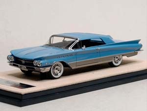 BUICK ELECTRA 225 CONVERTIBLE -1960 GLM STAMP 1:43