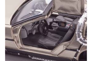 DELOREAN DMC12 "BACK TO FUTURE 2" (1983), SILVER — фото 3