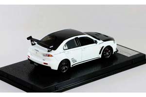 MITSUBISHI LANCER EVO X 2011 WHITE METALLIC/BLACK — фото 2