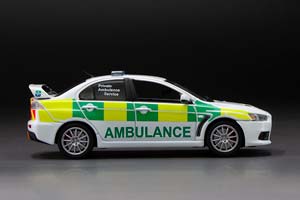 MITSUBISHI LANCER EVO X "PRIVATE AMBULANCE SERVICE UK" 2014 — фото 3