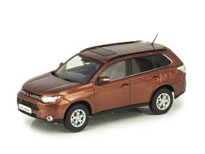 MITSUBISHI OUTLANDER 2014 CUPRUS BROWN — фото 12