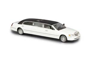 LINCOLN LIMOUSINE 2000 БЕЛЫЙ С ЧЕРНОЙ КРЫШЕЙ — фото 7