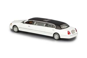 LINCOLN LIMOUSINE 2000 БЕЛЫЙ С ЧЕРНОЙ КРЫШЕЙ — фото 8