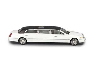 LINCOLN LIMOUSINE 2000 БЕЛЫЙ С ЧЕРНОЙ КРЫШЕЙ — фото 9