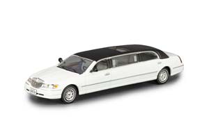 LINCOLN LIMOUSINE 2000 БЕЛЫЙ С ЧЕРНОЙ КРЫШЕЙ