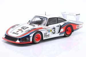 PORSCHE 935 