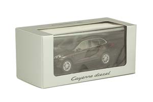 PORSCHE CAYENNE DIESEL E2 FACELIFT 2014 DARKBROWN-METALLIC — фото 12