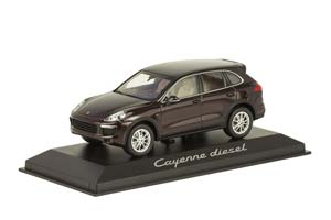 PORSCHE CAYENNE DIESEL E2 FACELIFT 2014 DARKBROWN-METALLIC — фото 11