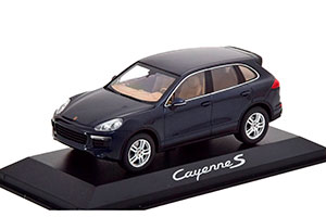 PORSCHE CAYENNE S 2015