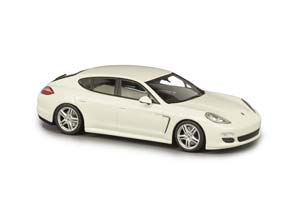 PORSCHE PANAMERA DIESEL 2012 CARRERA WHITE — фото 4