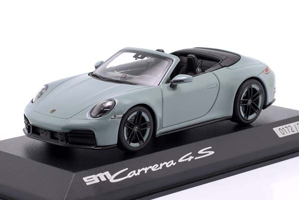PORSCHE 911 (992.2) CARRERA 4S CONVERTIBLE 2024 SHADEGREEN METALLIC MINICHAMPS / ПОРШЕ 911 992 2 КАРРЕРА 4S КАБРИОЛЕТ ШАДЕГРИН МЕТАЛЛИК ЗЕЛЕНЫЙ