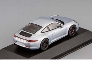 PORSCHE 991 CARRERA COUPE GTS 2014 СЕРЕБРИСТЫЙ МЕТАЛЛИК — фото 4
