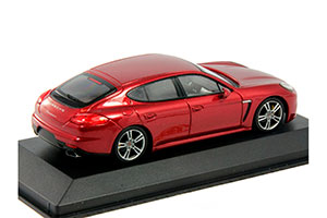 PORSCHE PANAMERA 4 INDUSTRIE MODELL 2014 RED — фото 2