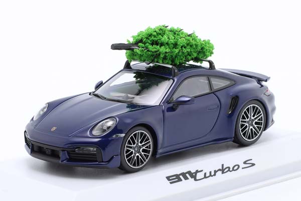 PORSCHE 911 992 TURBO S COUPE CHRISTMAS EDITION 2023, BLUE