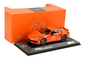 PORSCHE 992 TURBO S CHINA-20TH ANNIVERSARY ORANGE / ПОРШЕ 992 ТУРБО S КИТАЙ-20-ЛЕТИЕ ОРАНЖЕВЫЙ