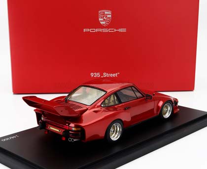 PORSCHE 911 935 TURBO STREET 1983, RED MET — фото 2