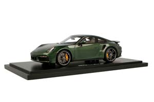 PORSCHE 911 TURBO S TYPE 992 OAK GREEN — фото 7