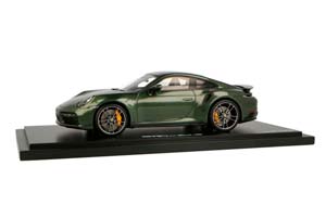 PORSCHE 911 TURBO S TYPE 992 OAK GREEN — фото 8