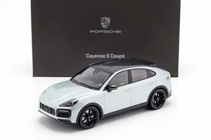 PORSCHE CAYENNE S COUPE 2019 DOLOMITE SILVER / ПОРШЕ КАЙЕН КУПЕ СЕРЕБРИСТЫЙ — фото 4