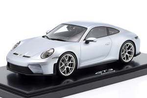 PORSCHE 911 (992.2) GT3 TOURING YEAR 2025 POLAR SILVER