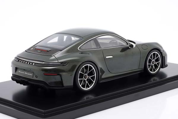 PORSCHE 911 (992.2) GT3 TOURING EARLS COURT 51 EDITION 2026 GREEN METALLIC / ПОРШЕ 911 992 2 ГТ3 ТУРИНГ ИРЛС КУРТ 51 ЗЕЛЕНЫЙ МЕТАЛЛИК — фото 2