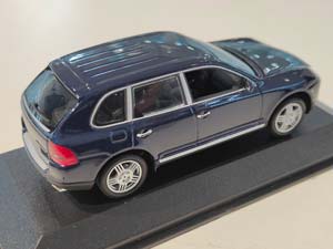 PORSCHE CAYENNE S 2002-2007 СИНИЙ / ПОРШЕ КАЙЕН (БОКС МОЖЕТ ИМЕТЬ ПОТЕРТОСТИ ИЛИ ТРЕЩИНЫ) — фото 2