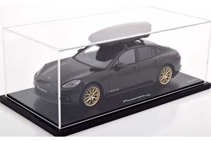 PORSCHE PANAMERA 10 YEARS EDITION WITH ROOF BOX 2020 BLACK METALLIC / ПОРШЕ ПАНАМЕРА С БАГАЖНИКОМ ЧЕРНЫЙ — фото 4