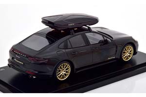 PORSCHE PANAMERA 10 YEARS EDITION WITH ROOF BOX 2020 BLACK METALLIC / ПОРШЕ ПАНАМЕРА С БАГАЖНИКОМ ЧЕРНЫЙ — фото 2
