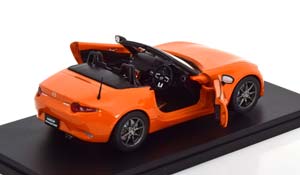 MAZDA MX-5 ROADSTER ORANGE — фото 4