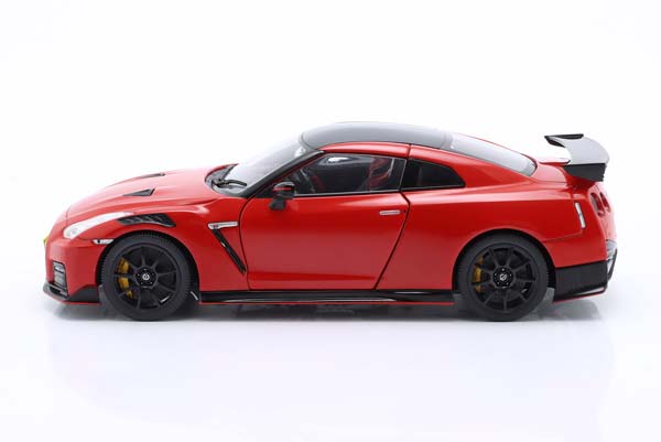 NISSAN GT-R NISMO RED — фото 4
