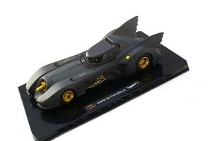 BATMOBILE ИЗ КИНОФИЛЬМА 1989 Г.