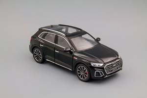 AUDI Q5 45 TFSI, ЧЁРНЫЙ, 205Х85 ММ. — фото 3